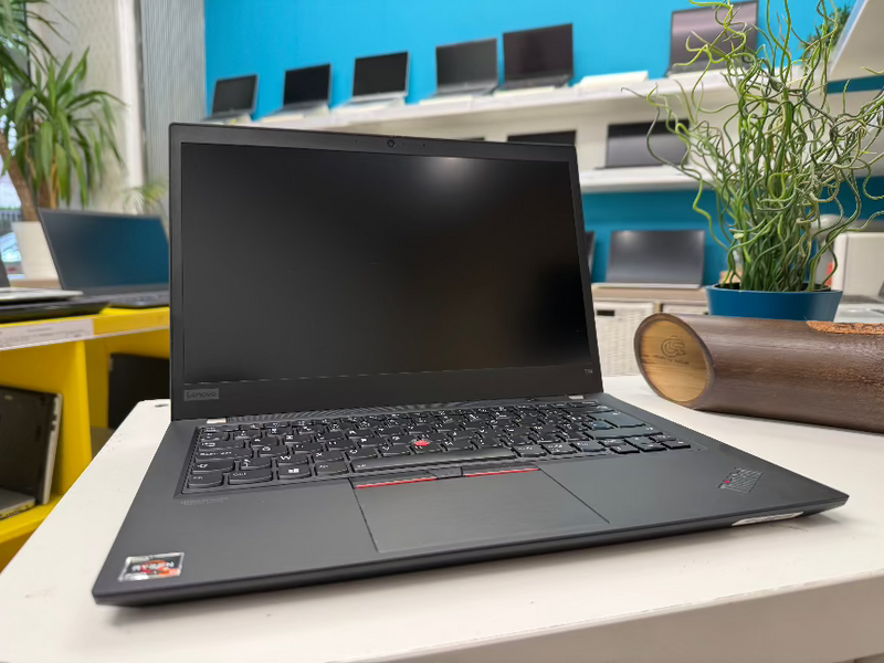 Lenovo ThinkPad T14S Ryzen 5